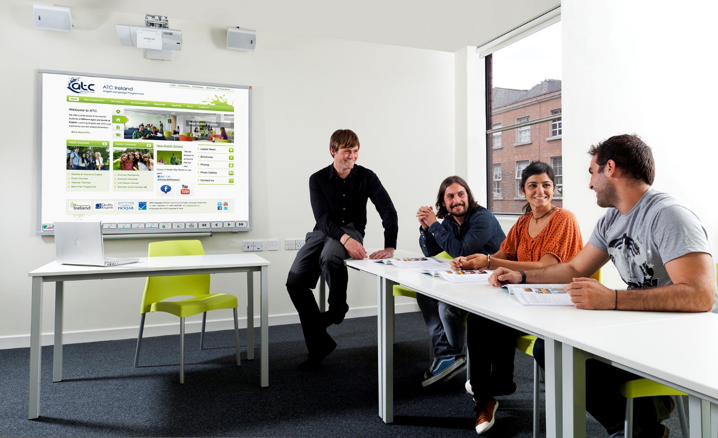 آموزشگاه های مدرن چگونه کار می کنند؟