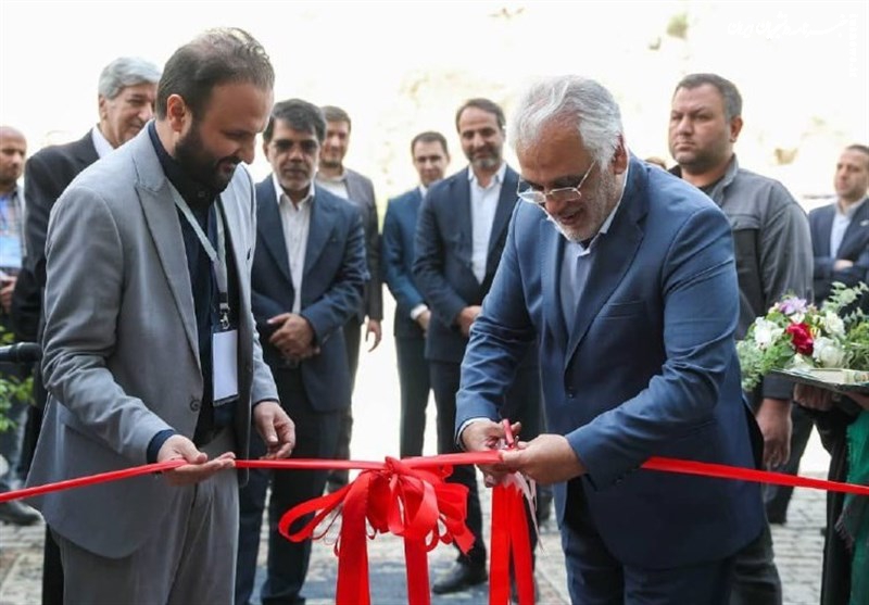 مرخصی زایمان ۲۴ ماهه برای اساتید و کارکنان زن دانشگاه آزاد