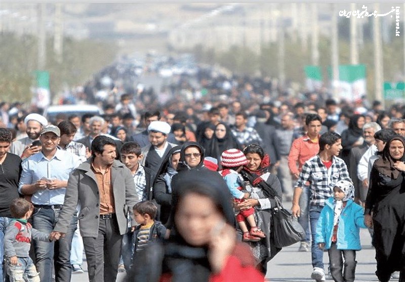هشدار دبیر ستاد جمعیت: ایران در آستانه بحران جمعیتی است