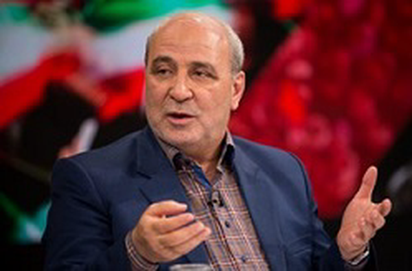 عقب‌نشینی آمریکا نتیجه مقاومت ملت ایران و هدایت‌های رهبر انقلاب است