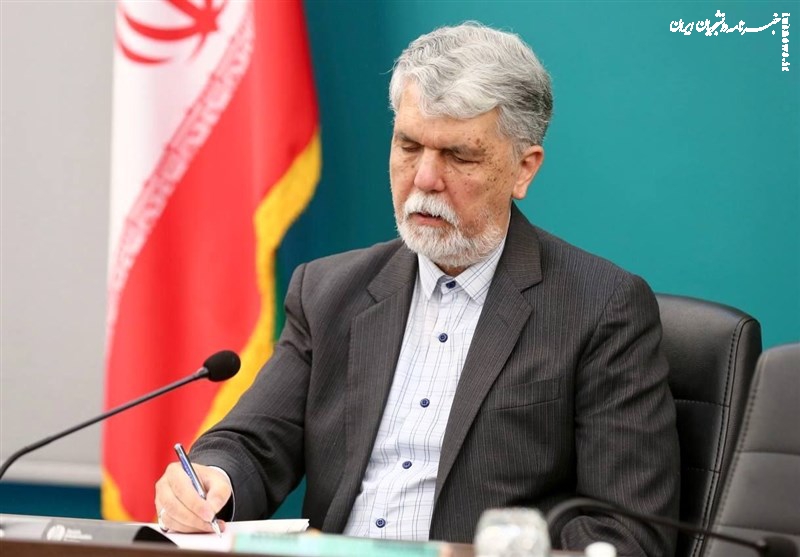 وزیر ارشاد از بازگشت یارانه کاغذ خبر داد