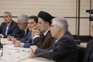نشست اعضای کمیسیون امنیت ملی و سیاست خارجی مجلس با سردار حاجی‌زاده