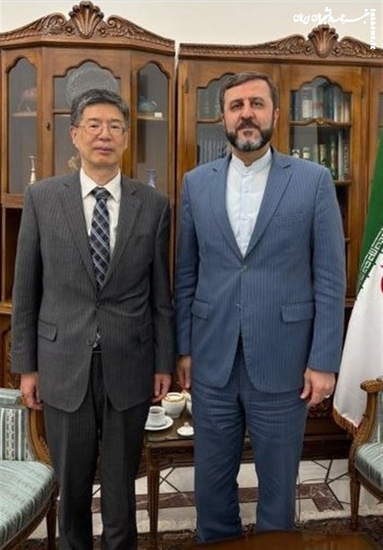 دیدار سفیر چین با غریب آبادی