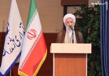 لزوم حذف رشته‌های کم‌ارزش دانشگاه علمی کاربردی