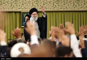 دیدار جمعی از معلمان با رهبر معظم انقلاب +عکس