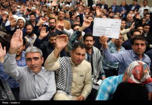 دیدار جمعی از معلمان با رهبر معظم انقلاب +عکس