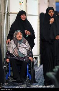 دیدار جمعی از معلمان با رهبر معظم انقلاب +عکس