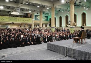 دیدار جمعی از معلمان با رهبر معظم انقلاب +عکس