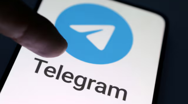 درگیری مالک تلگرام با فرانسه بر سر رومانی