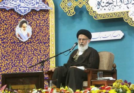 اولویت مهم حوزه و دانشگاه برای مقابله با جنگ شناختی دشمن