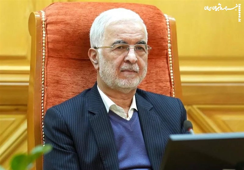 مومنی: باید از امنیتی شدن پدیده‌های اجتماعی جلوگیری کنیم