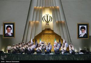 مراسم بزرگداشت شهدای خدمت در مجلس شورای اسلامی +عکس