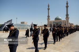 دسته عزاداری خادمان بانوی کرامت در روز شهادت جوادالائمه +عکس