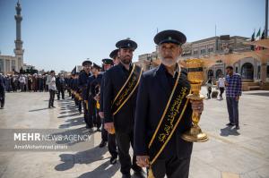دسته عزاداری خادمان بانوی کرامت در روز شهادت جوادالائمه +عکس