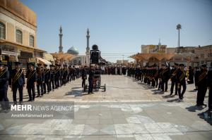 دسته عزاداری خادمان بانوی کرامت در روز شهادت جوادالائمه +عکس