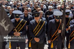 دسته عزاداری خادمان بانوی کرامت در روز شهادت جوادالائمه +عکس