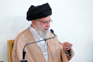 گزارش تصویری| دیدار ویزرکشور و استانداران  با رهبر انقلاب