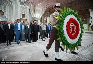 تجدید میثاق کارکنان وزارت امور خارجه با آرمان‌های امام خمینی (ره) +عکس