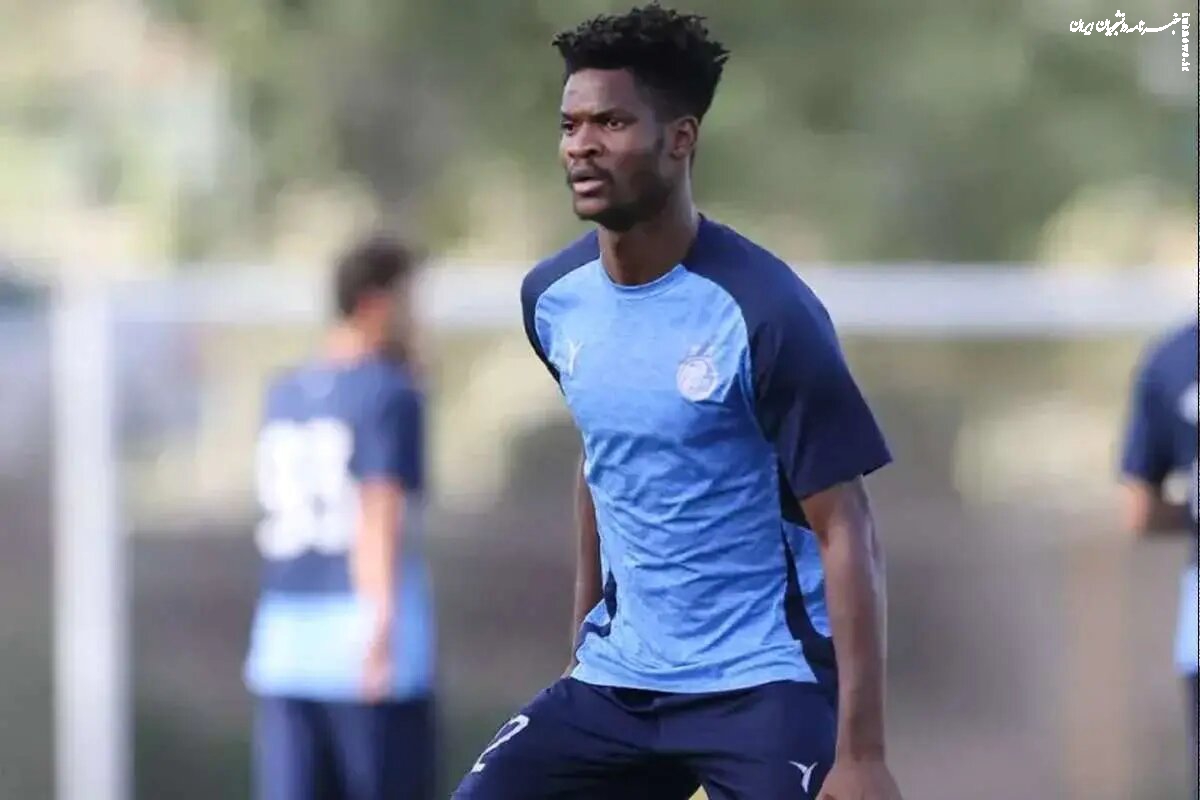 اندونگ بازیکن آزادآبی ها؛ مطالبات بازیکن خارجی استقلال پرداخت شد