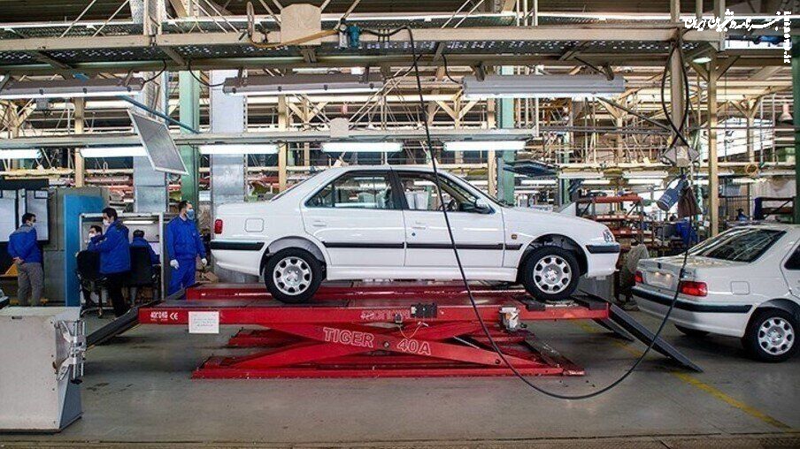 ایران خودرو وزارت صمت را تهدید کرد