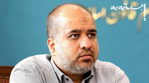 خضریان: اطرافیان میدری هر روز دلایل استیضاح را بیشتر می‌کنند