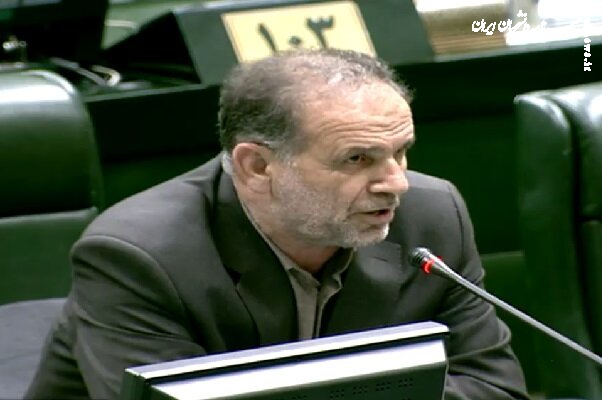 فیاضی: وام ازدواج جوانان داده نمی‌شود