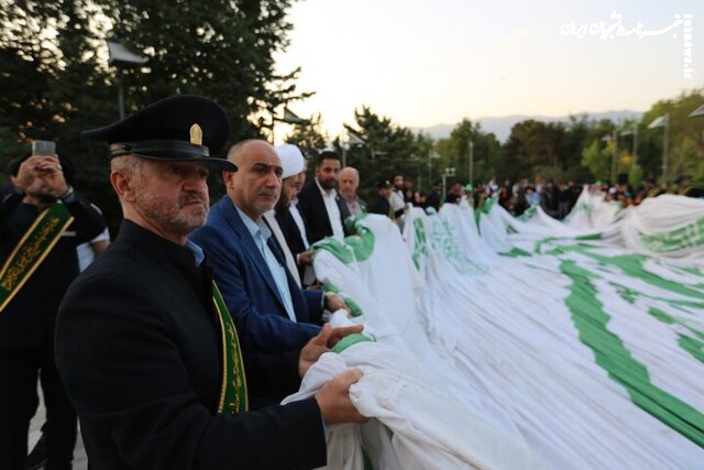 برافراشته شدن بزرگ‌ترین پرچم علوی بر فراز پایتخت هم‌زمان با عید غدیر