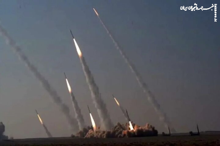 بر کژدم شب، سنگ بزن سنگ بزن سنگ