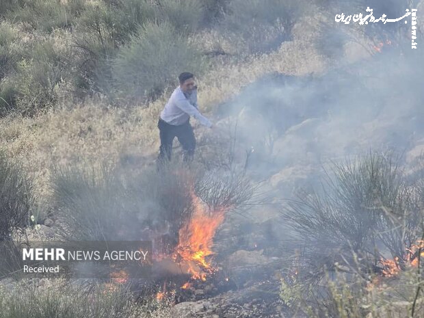 کشاورزان کاه و کلش باقی مانده در خرمن را آتش نزنند
