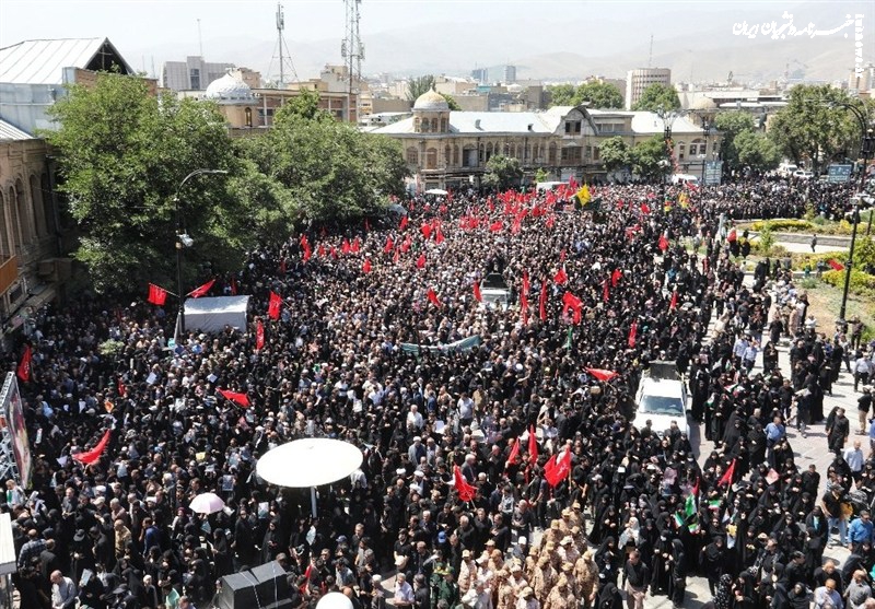 پیکر مطهر شهید شادمانی در جوار حبیب حرم آرام گرفت