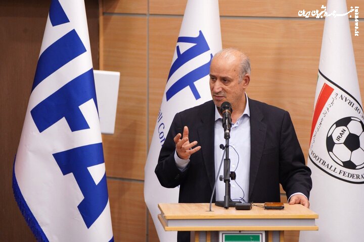 مهدی تاج: خارجی‌های فوتبال ایران باید بیایند؛ لیگ فشرده‌ای خواهیم داشت