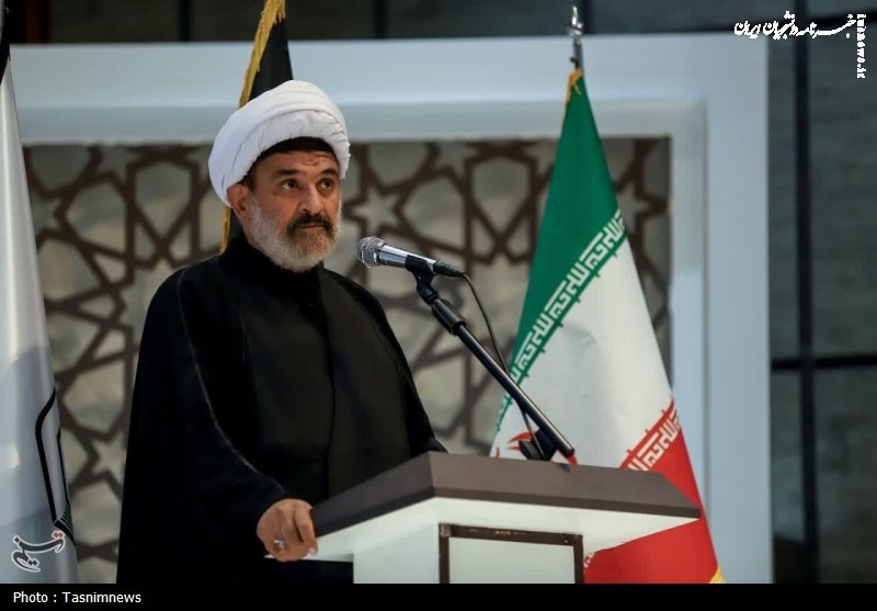 زنان مقاومت جامعه را به سمت عبودیت و تحقق اهداف انبیا می‌برند