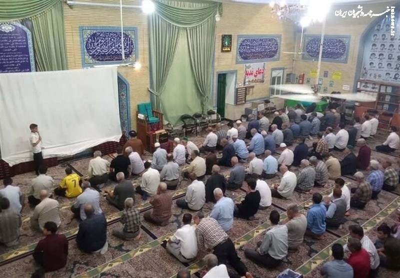 اکران سیار فیلم‌های سینمایی در مساجد