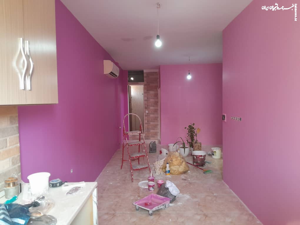 قیمت نقاشی ساختمان با غلطک در سال ۱۴۰۴ + عکس + مزایای نقاشی ساختمان با تمام خوبی ها و بدی هاش