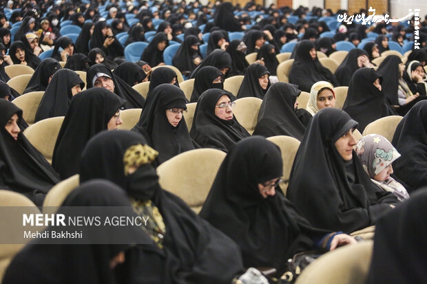 راه‌اندازی قرارگاه‌های فرهنگی در ۲۵۰ مدرسه علمیه خواهران