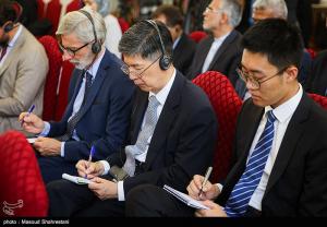 نشست وزیر امورخارجه با سفرای کشورهای خارجی +عکس