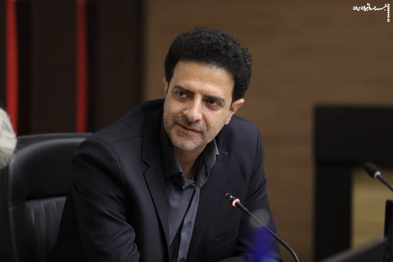 ضرورت فعالیت دانشجویان ورودی جدید در رشته‌های ورزشی تخصصی/ صدور کارنامه ورزشی برای دانشجویان