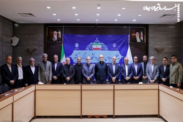 مشاور وزیر علوم: در حکمرانی و مدیریت مشکل ناترازی دانش داریم