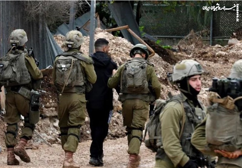 صهیونیست‌ها از زنان به عنوان سپر انسانی استفاده می‌کنند | عکس