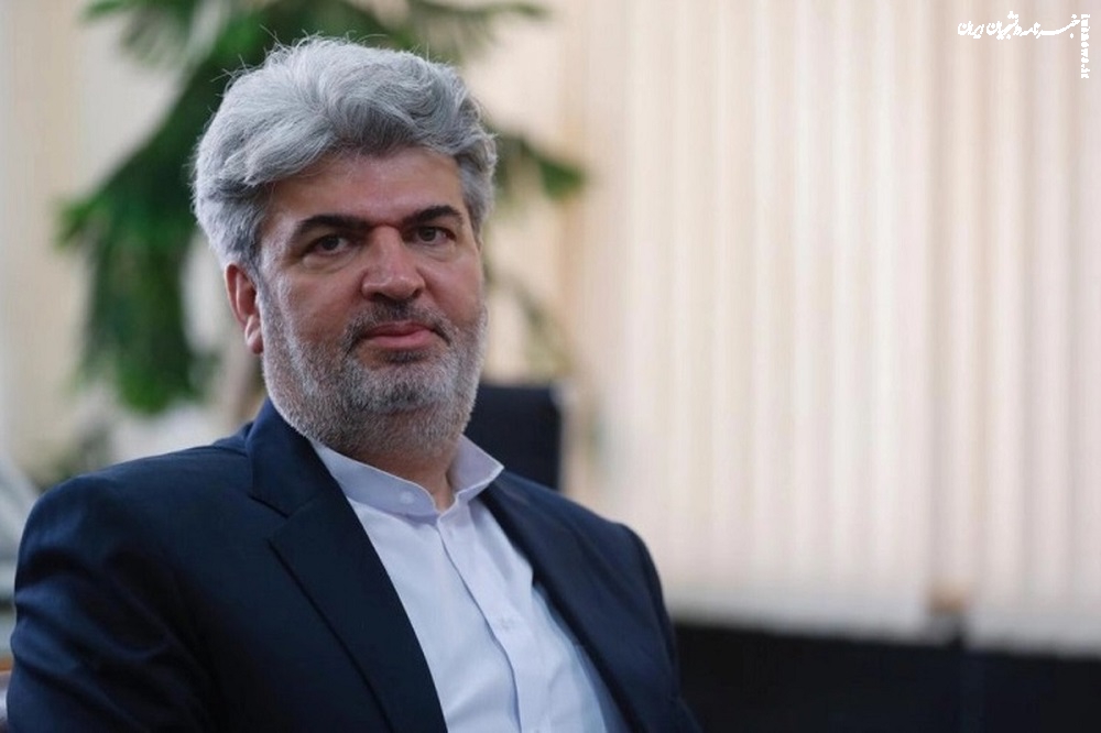 ریل‌گذاری علمی ایران قائم به شخص نیست/ دانشجویان ادامه‌دهنده راه شهدا