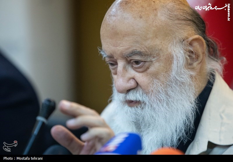 شهرداری توان تأمین همه هزینه های بازسازی خانه های آسیب دیده را ندارد