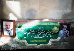 مراسم تشییع پیکر احمد توکلى +عکس