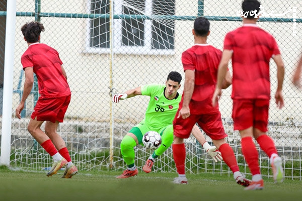 دو بازی تدارکاتی در برنامه پرسپولیس؛ بازدید هاشمیان از ورزشگاه کاظمی