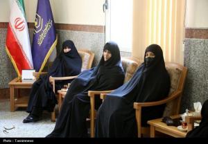 دیدار همسر شهید سلامی با مدیر حوزه‌های علمیه خواهران +عکس