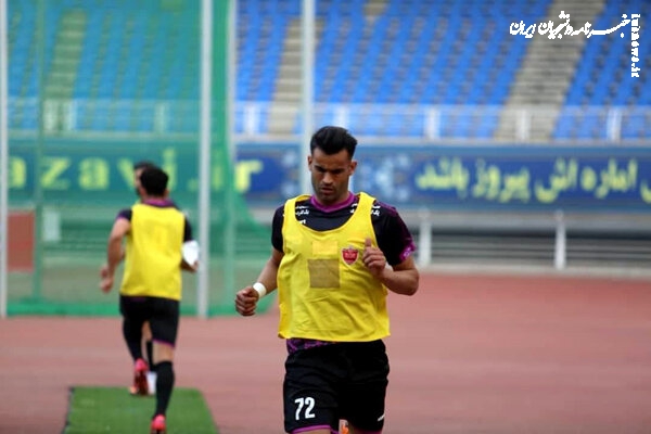 تلاش استقلالی ها برای مصالحه در یک قرارداد جنجالی