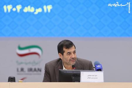 وزیر ورزش: استادیوم داده ایم، باید بادتان هم بزنیم!