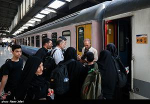 آیین بدرقه زائران اربعین حسینی(ع) +عکس