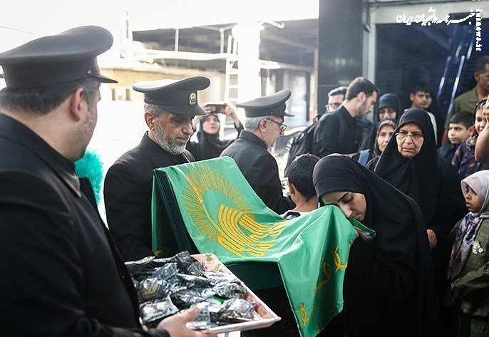 آیین بدرقه زائران اربعین حسینی(ع) +عکس