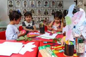 حضور پزشکیان در آیین گرامیداشت شهدای خردسال جنگ ۱۲ روزه در شیرخوارگاه آمنه +عکس