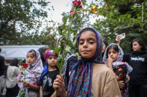 حضور پزشکیان در آیین گرامیداشت شهدای خردسال جنگ ۱۲ روزه در شیرخوارگاه آمنه +عکس